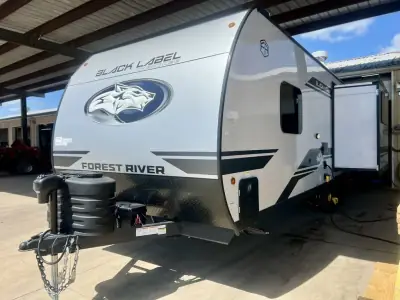 2027 Forest River Cherokee Grey Wolf Black Label 23MKBL photo 2