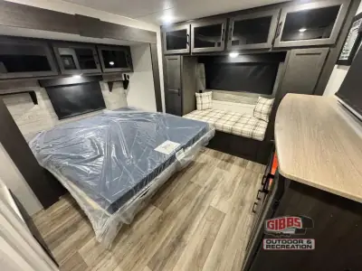 2025 Venture SportTrek Touring Edition STT343VIK photo 36