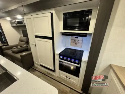2025 Venture SportTrek Touring Edition STT343VIK photo 24