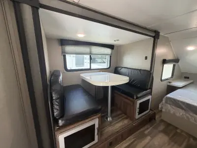2019 Travel Lite FALCON 27BHK photo 21