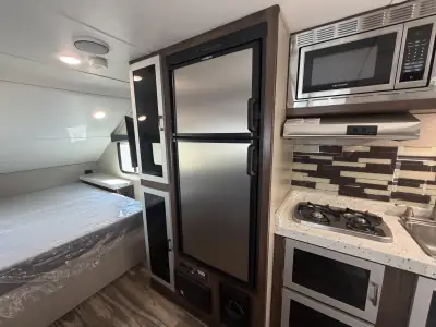 2019 Travel Lite FALCON 27BHK photo 13