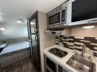 2019 Travel Lite FALCON 27BHK photo 12
