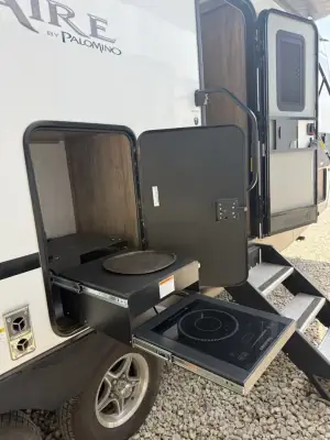 2022 Palomino SOLAIRE ULTRA LITE 242RBS photo 34