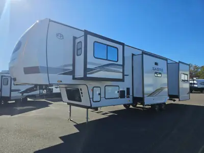 2026 Forest River Sabre 37FLH photo 5