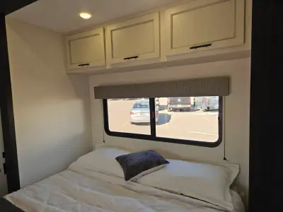 2026 Forest River Sabre 37FLH photo 34