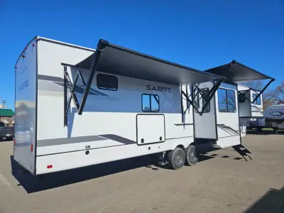 2026 Forest River Sabre 37FLH photo 10