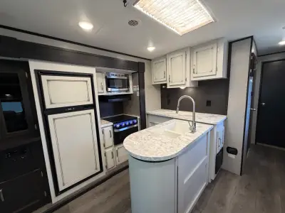 2020 Jayco JAY FLIGHT 34RSBS photo 4