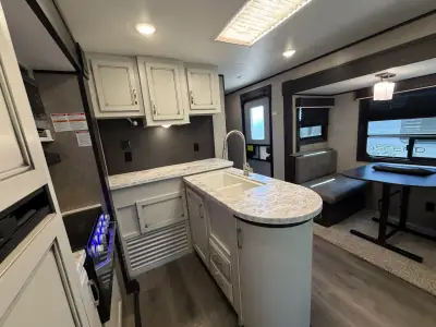 2020 Jayco JAY FLIGHT 34RSBS photo 5