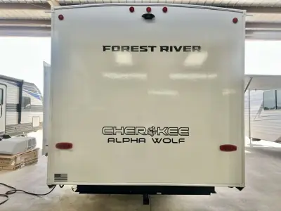 2026 Forest River Cherokee Alpha Wolf 25RB photo 16