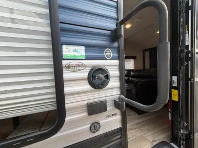 2022 Forest River Cherokee Grey Wolf 26DJSE Special Edition photo 9