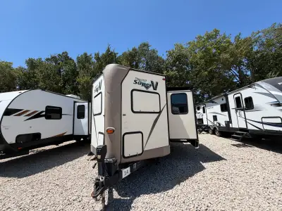 2017 Forest River FLAGSTAFF SUPER V 28VRBS photo 34