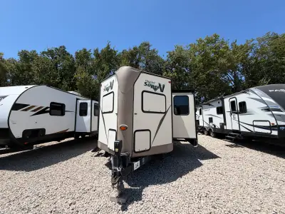 2017 Forest River FLAGSTAFF SUPER V 28VRBS photo 36
