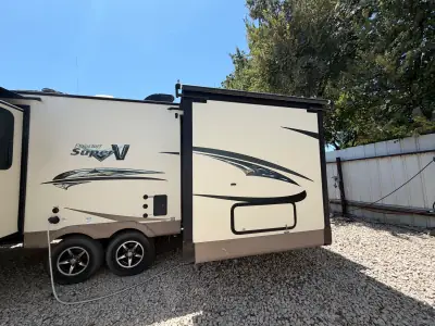 2017 Forest River FLAGSTAFF SUPER V 28VRBS photo 12