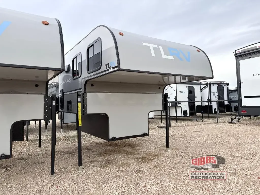 2026 Travel Lite Up Country 575U-XS exterior