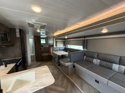 2022 Forest River Wildwood X Lite 263BHXL photo 3