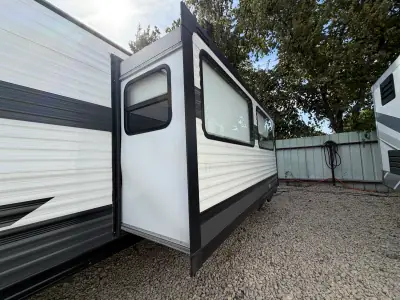 2022 Forest River Wildwood X Lite 263BHXL photo 12