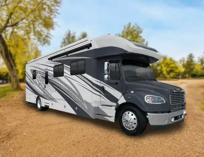 2027 Renegade Verona LE 38LDG/40LRB/40LTS photo 7