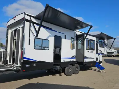 2026 Forest River Cherokee Rogue Armored 341GS11