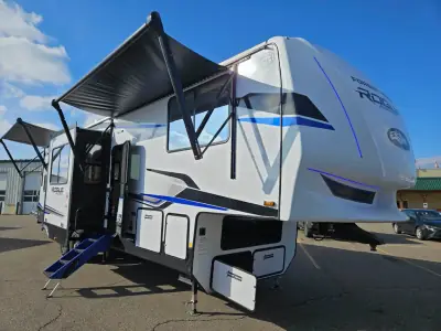 2026 Forest River Cherokee Rogue Armored 341GS11 photo 3