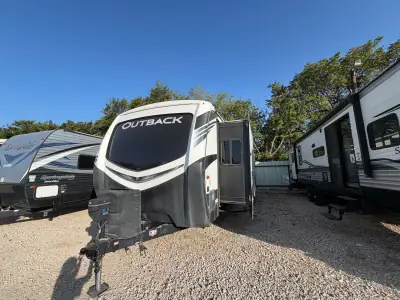 2020 Keystone Outback 330RL photo 61