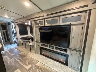 2020 Keystone Outback 330RL photo 28
