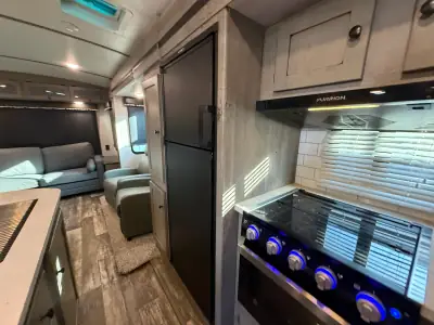 2020 Keystone Outback 330RL photo 33