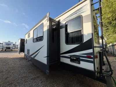 2020 Keystone Outback 330RL photo 14