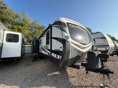 2020 Keystone Outback 330RL photo 22