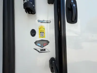 2023 Keystone CARBON 358 photo 22