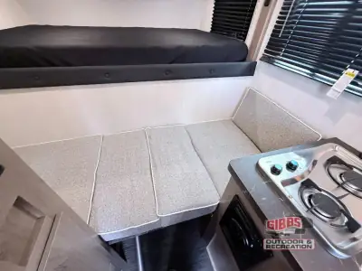 2026 Travel Lite Up Country 550U-XS photo 10