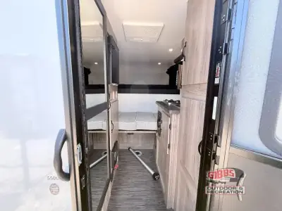 2026 Travel Lite Up Country 550U-XS photo 7