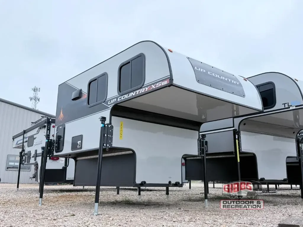 2026 Travel Lite Up Country 550U-XS exterior