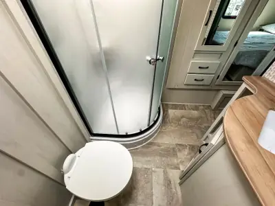 2026 Shasta Rvs Phoenix Lite 27BAR photo 32