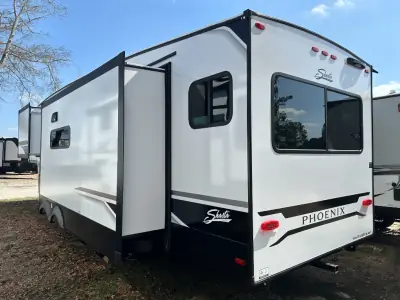 2026 Shasta Rvs Phoenix Lite 27BAR photo 8