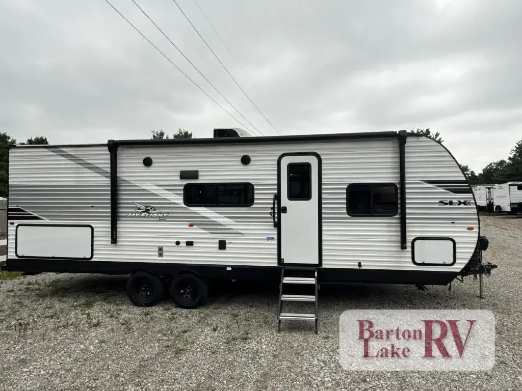 2026 Jayco Jay Flight SLX 261BHS exterior