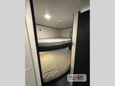 2026 Jayco Jay Flight SLX 261BHS photo 17