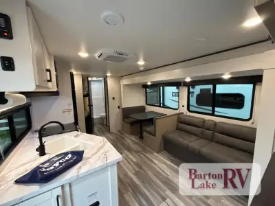 2026 Jayco Jay Flight SLX 261BHS photo 3