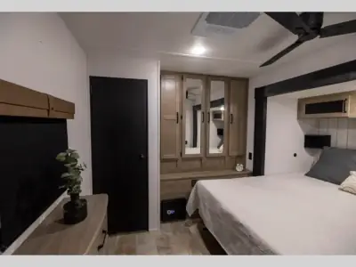 2026 Forest River Puma Vista 39FKL photo 6