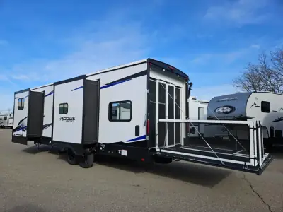 2026 Forest River Cherokee Rogue Armored 26L140 photo 8