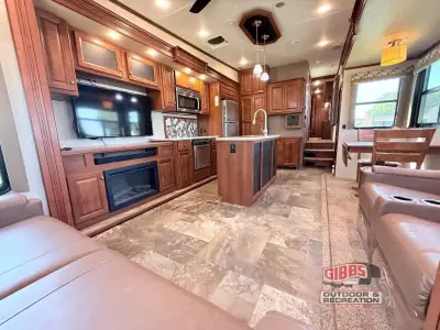 2016 Redwood Cypress CY36CRL photo 13