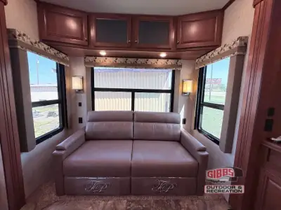 2016 Redwood Cypress CY36CRL photo 11