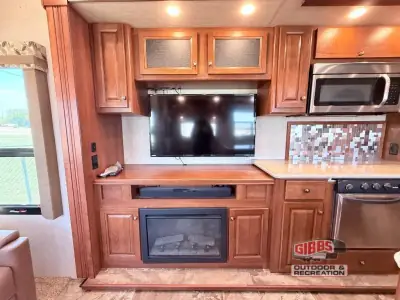2016 Redwood Cypress CY36CRL photo 12