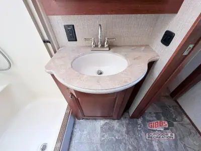 2016 Redwood Cypress CY36CRL photo 26