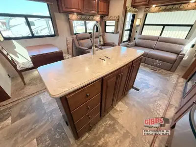 2016 Redwood Cypress CY36CRL photo 15