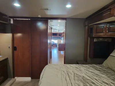 2018 Fleetwood Pace Arrow® LXE 38F photo 21