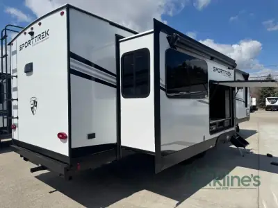 2026 Venture SportTrek Touring Edition STT336VRK photo 16