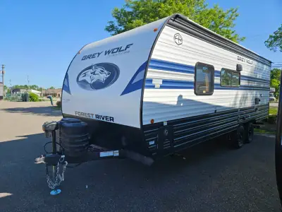 2027 Forest River Cherokee Grey Wolf 22MKSE photo 7