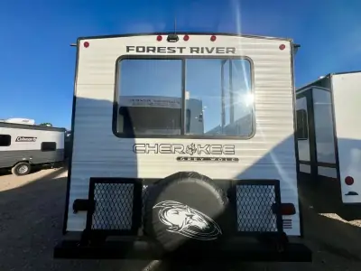 2026 Forest River Cherokee Grey Wolf 20RDSE photo 10