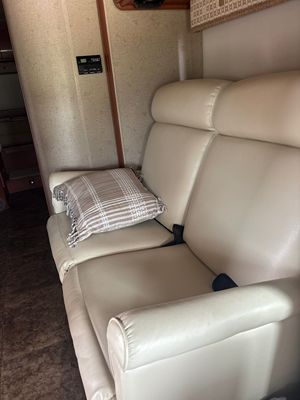 2013 WINNEBAGO VIEW PROFILE photo 6