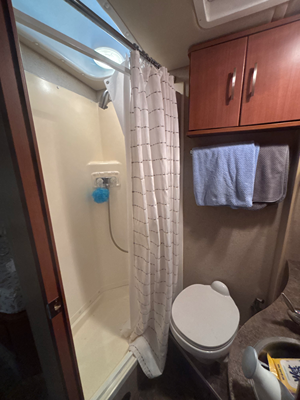 2013 WINNEBAGO VIEW PROFILE photo 11